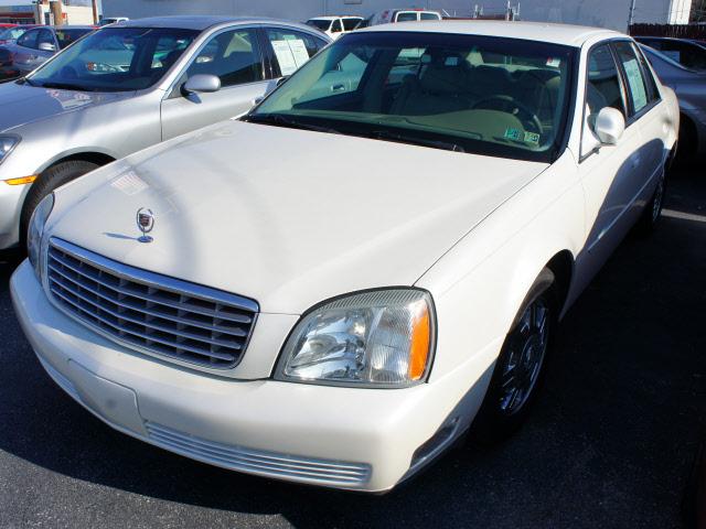 Photo of 2003 Cadillac DeVille
