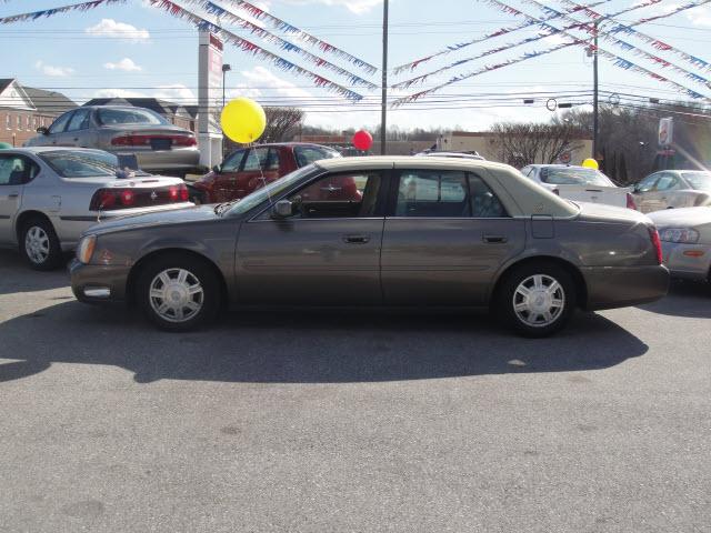 Photo of 2003 Cadillac DeVille