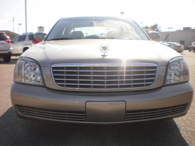 Photo of 2004 Cadillac Deville