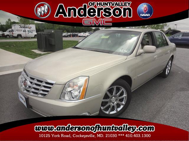 Photo of 2006 Cadillac DTS