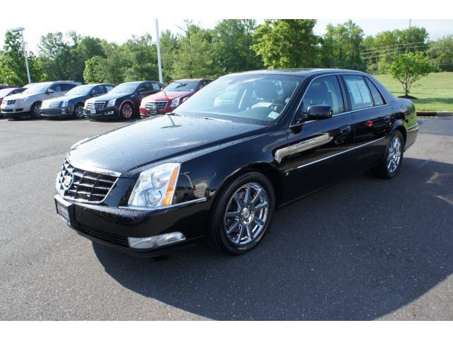 Photo of 2009 Cadillac DTS