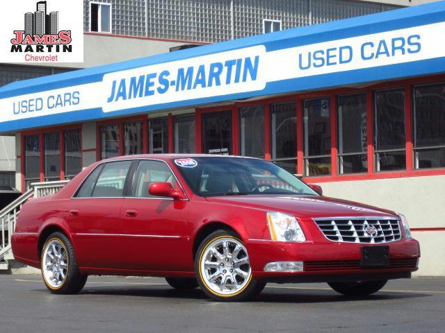Photo of 2008 Cadillac DTS
