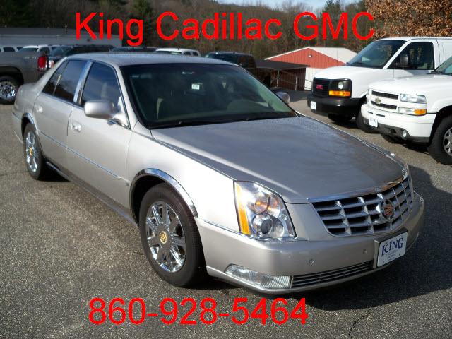Photo of 2006 Cadillac DTS