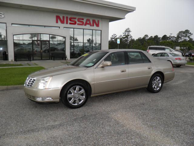 Photo of 2006 Cadillac DTS