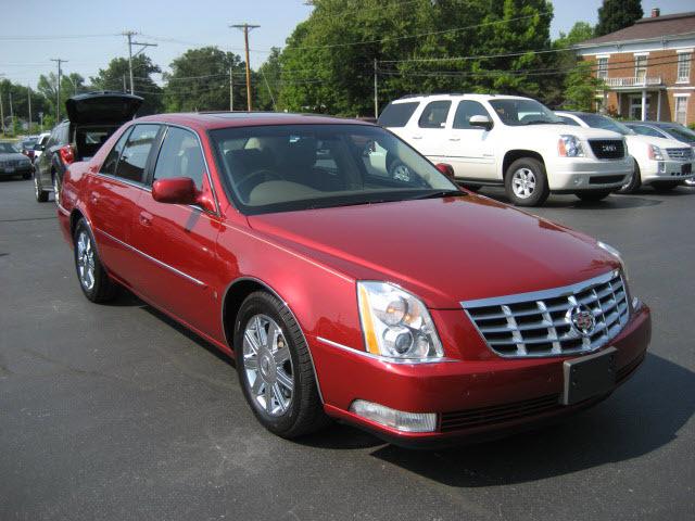 Photo of 2006 Cadillac DTS