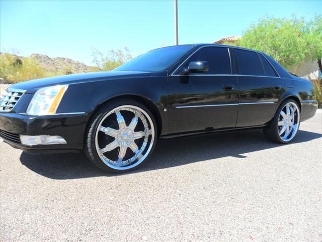 Photo of 2006 Cadillac DTS