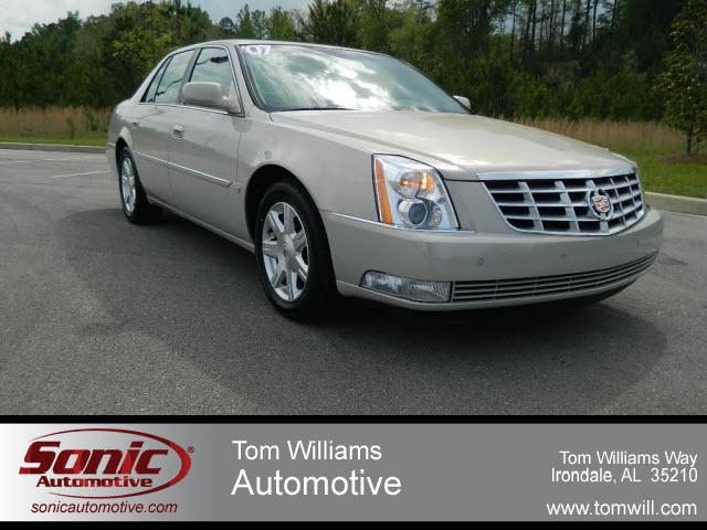 Photo of 2007 Cadillac DTS