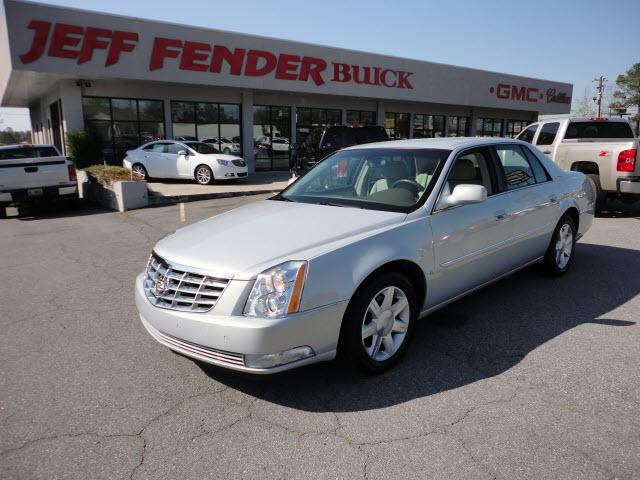 Photo of 2006 Cadillac DTS