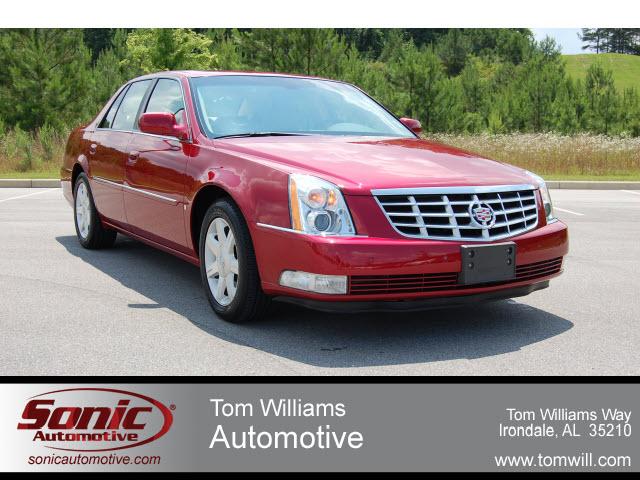 Photo of 2006 Cadillac DTS