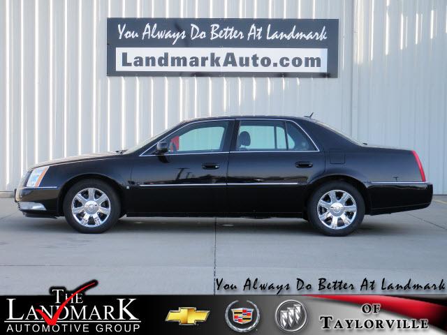 Photo of 2007 Cadillac DTS