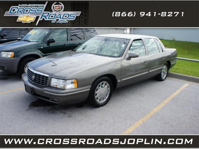 Photo of 1998 Cadillac DeVille