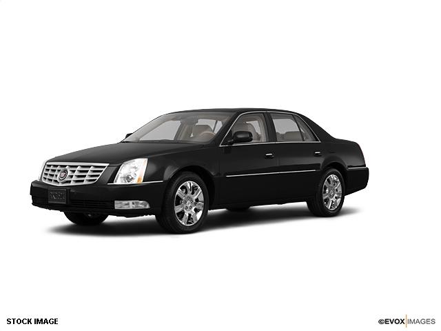 Photo of 2011 Cadillac DTS
