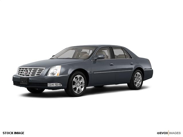 Photo of 2011 Cadillac DTS