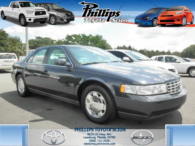 Photo of 2000 Cadillac Seville