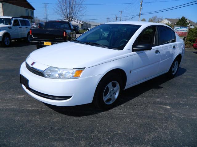 Photo of 2004 Saturn ION