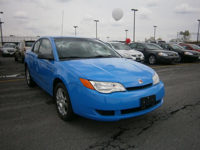 Photo of 2005 Saturn ION-2