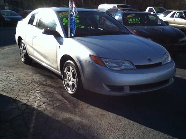 Photo of 2004 Saturn Ion