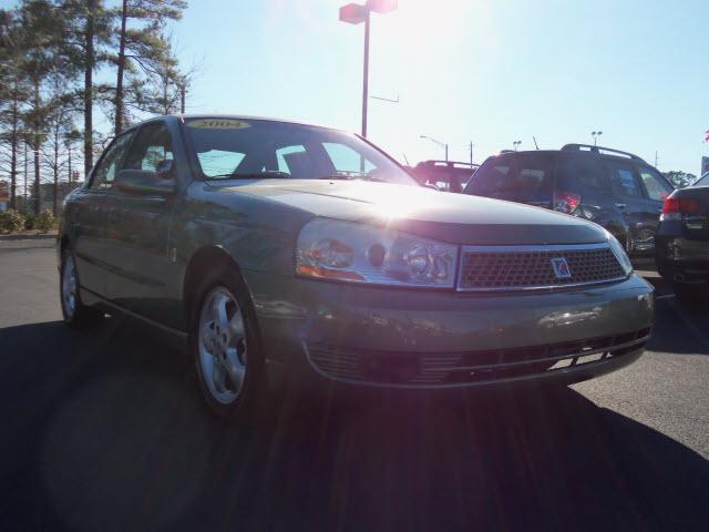 Photo of 2004 Saturn L300