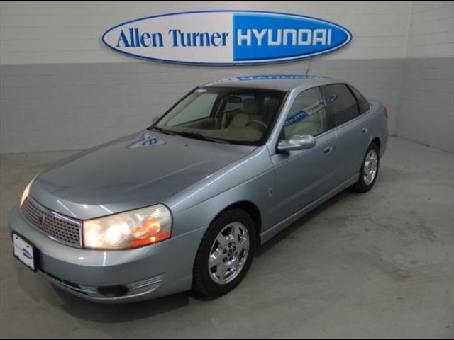 Photo of 2005 Saturn L300