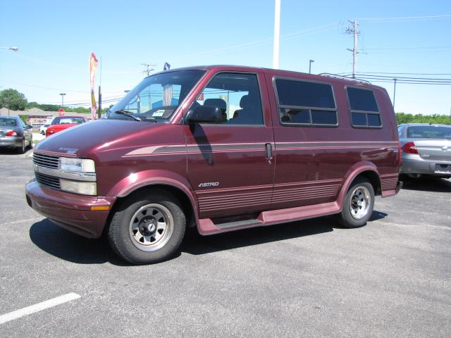 Photo of 1995 Chevrolet ASTRO