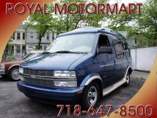 Photo of 2001 Chevrolet Astro
