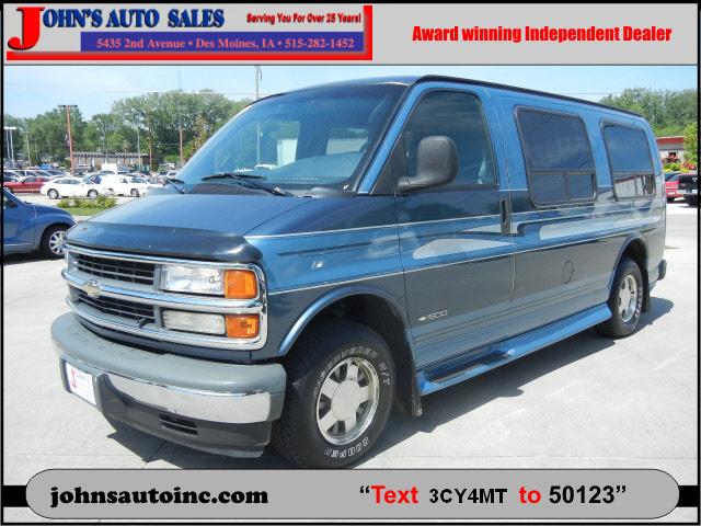 Photo of 1999 Chevrolet Van