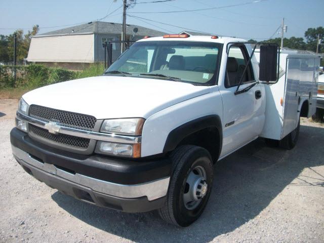 Photo of 2003 Chevrolet Silverado 3500