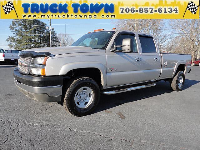 Photo of 2005 Chevrolet Silverado 3500