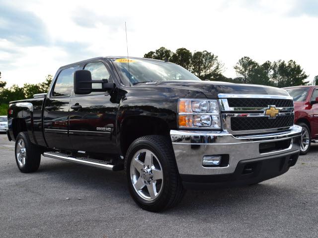 Photo of 2011 Chevrolet Silverado 2500HD