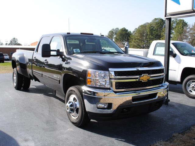 Photo of 2012 Chevrolet Silverado 3500HD