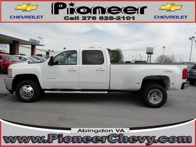 Photo of 2012 Chevrolet Silverado 3500