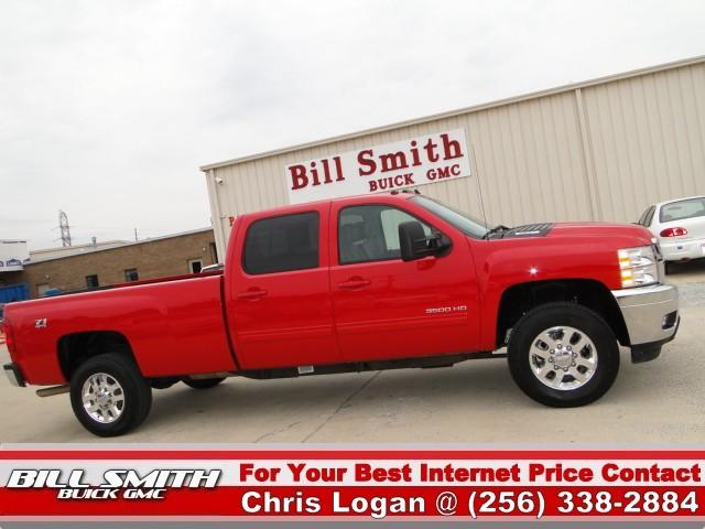 Photo of 2011 Chevrolet Silverado 3500HD
