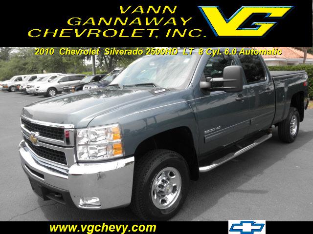 Photo of 2010 Chevrolet Silverado 2500HD