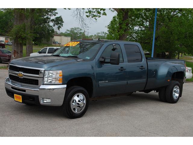 Photo of 2010 Chevrolet Silverado 3500HD