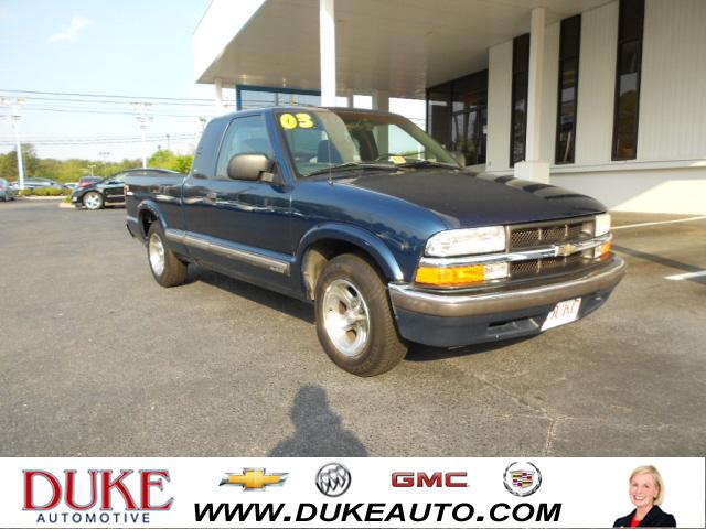 Photo of 2003 Chevrolet S10