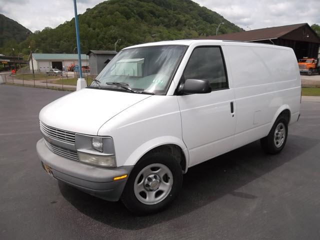 Photo of 2004 Chevrolet Astro
