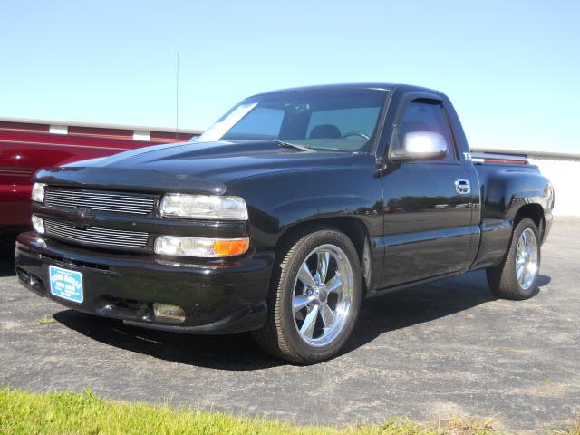 Photo of 2002 Chevrolet Silverado 1500