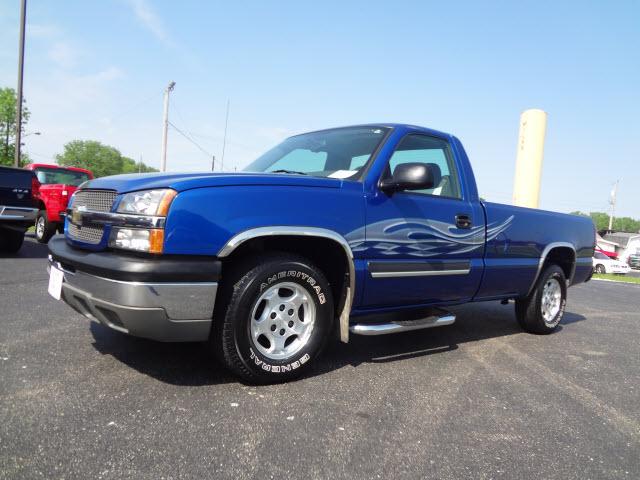 Photo of 2004 Chevrolet Silverado 1500