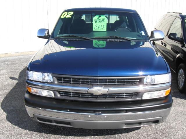Photo of 2002 Chevrolet Silverado 1500
