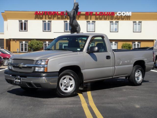 Photo of 2004 Chevrolet Silverado 1500