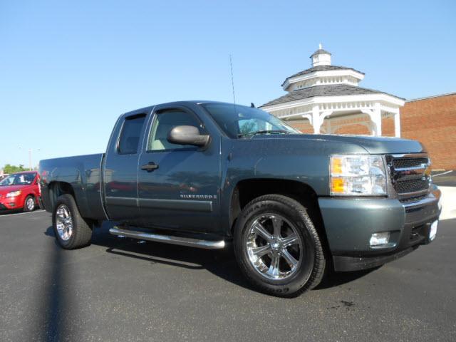 Photo of 2007 Chevrolet Silverado 1500