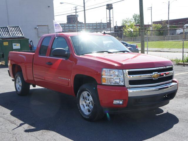 Photo of 2008 Chevrolet Silverado 1500