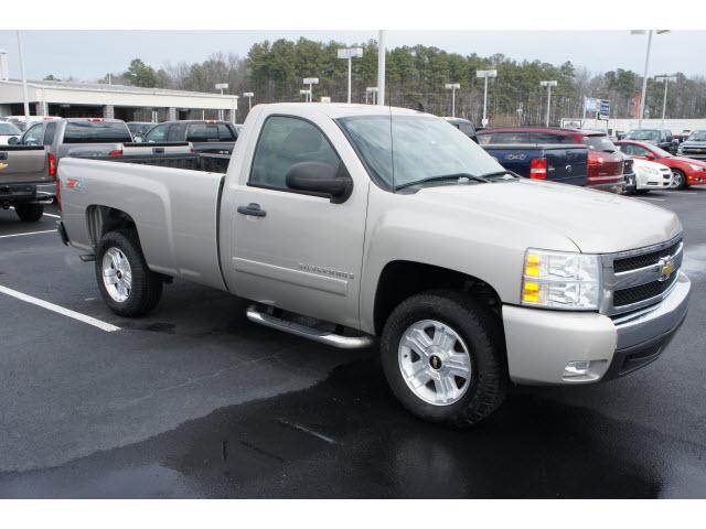 Photo of 2008 Chevrolet Silverado 1500