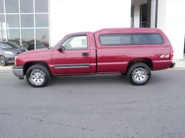 Photo of 2005 Chevrolet Silverado 1500
