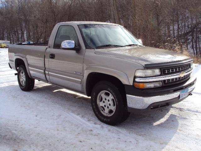 Photo of 2000 Chevrolet Silverado 1500