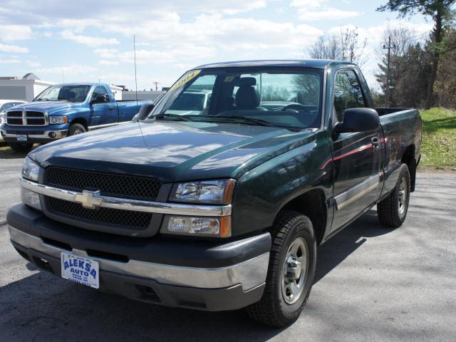 Photo of 2004 Chevrolet Silverado 1500