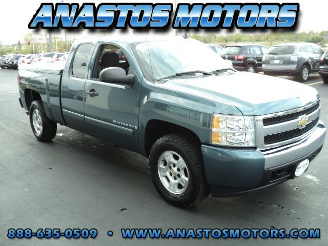 Photo of 2008 Chevrolet Silverado 1500