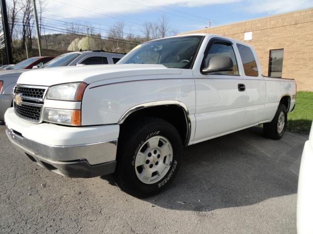 Photo of 2006 Chevrolet Silverado 1500