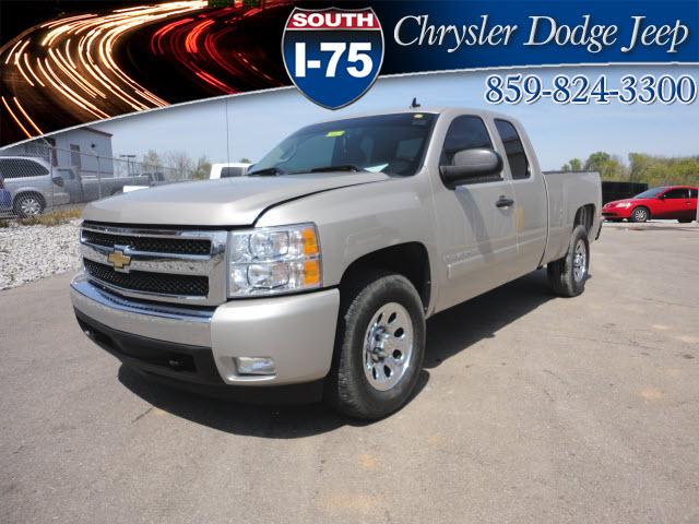 Photo of 2008 Chevrolet Silverado 1500