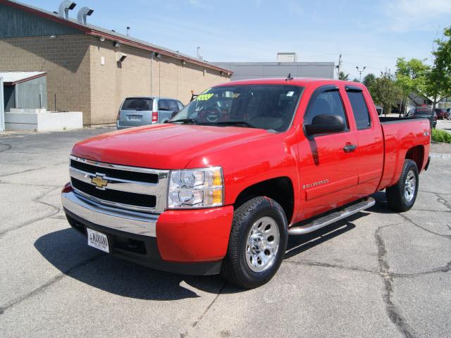 Photo of 2008 Chevrolet Silverado 1500